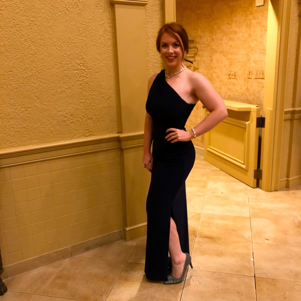 One Shoulder, Evening Gown in Midnight Blue